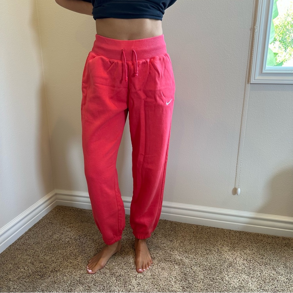Nike Women's Bright Pink Joggers